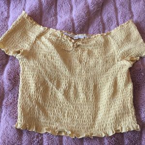 Yellow off the shoulder top!
